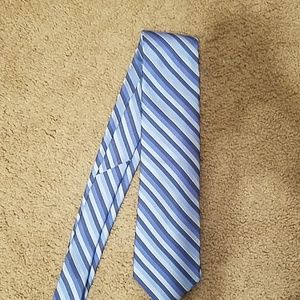 Croft and Barrow Blue Striped Tie